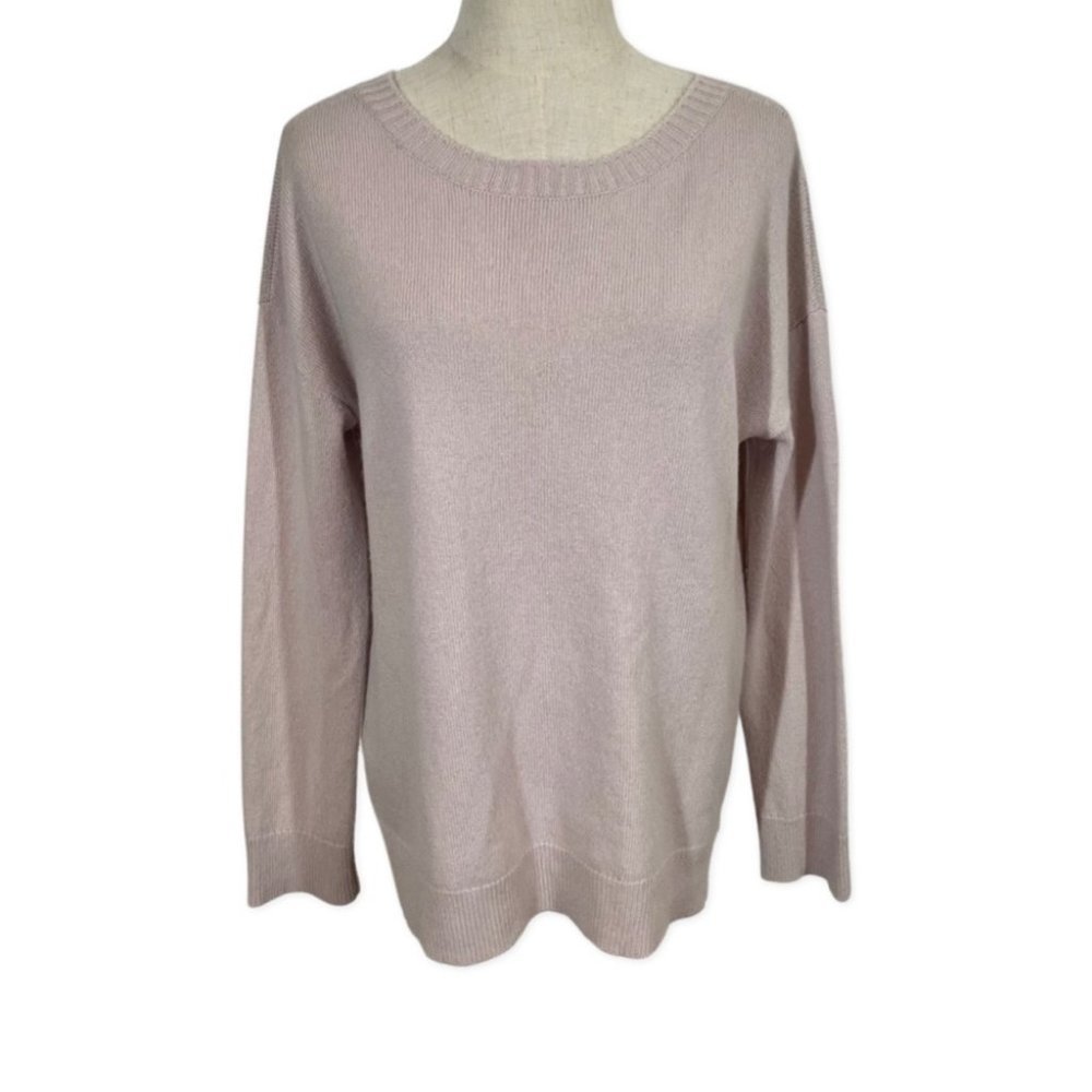 Frances Austen Reversible V 100% Scottish Cashmere in Blush - Picture 3 of 10